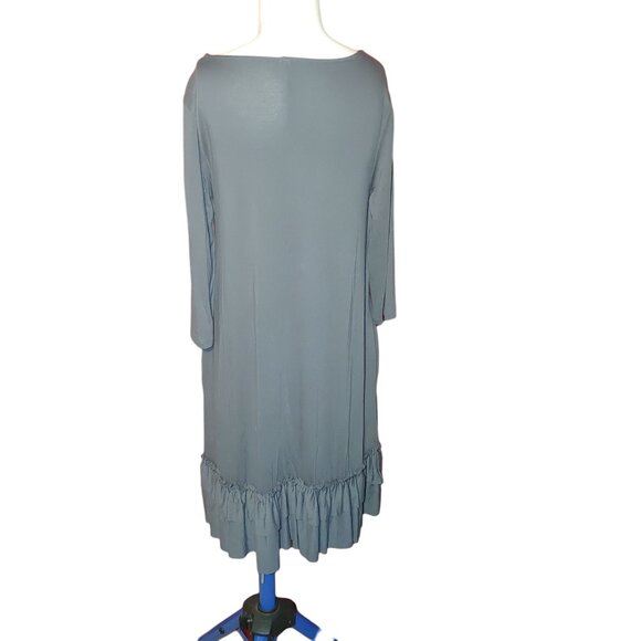 Zenana Outfitters Ruffle Bottom Grey Dress Medium Viscoe Rayon Long Sleeve - Picture 3 of 6